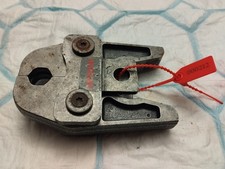 212  Presszange Pressbacke