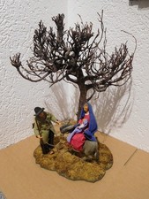 Krippenfiguren Gruppe Heil. Familie mit Esel am Baum Lang sel. Erben