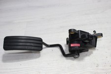Gaspedal Pedal 8200297335