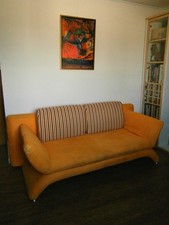 Schlafsofa - Bettcouch (2er) mit Bettkasten - klappbare Seitenlehnen