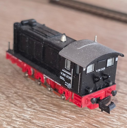 V36 spur minitrix - v36,