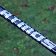 Fujikura Atmos Blue Regular Flex Driver Schaft 50g mit Taylormade Adapter.
