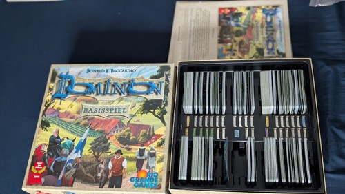 Dominion basisspiel - –, –