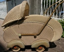 Antiker Korb-Kinderwagen, 30-40er Jahre, schwungvolle Flechtwerk-Karosse! 