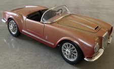 Bburago Burago Modellauto 1:18