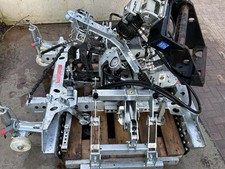 Pflasterverlegezange für Bagger