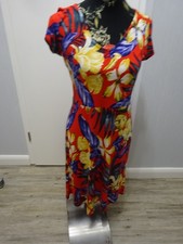 Neuwertiges pflegeleichtes Lascana Kleid in der Größe 40