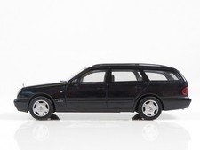 1:43 Herpa Metall Mercedes Benz E-Klasse T Modell   