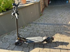IOHAWK LEGEND E-Scooter Schwarz 