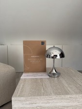 Louis Poulsen  Panthella 160