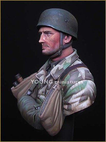 Young miniatures ss - young,