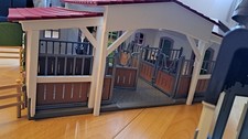 Schleich Reiterhof + Pferdetransporter + Zubehör