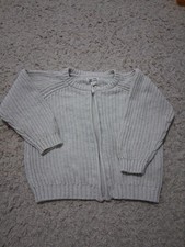 Helle Strickjacke Mit