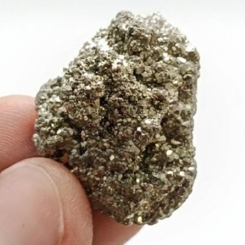 Pyrit kristall würfel natur - pyrit,