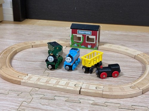 Thomas friends emily - thomas, &