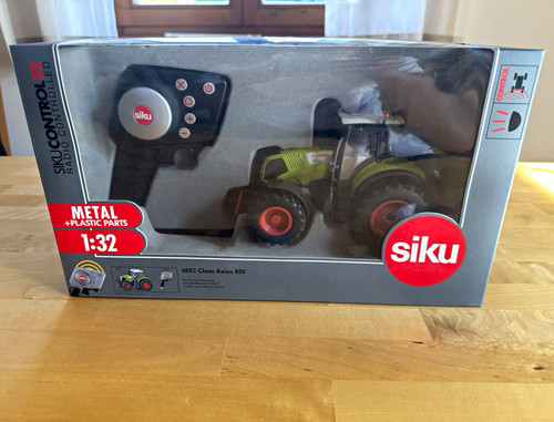 Siku traktor claas - siku, 850