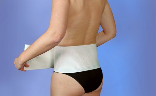 Bauch und - bauch-,