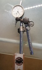 BOSCH Messstativ u. KÄFER Präzisions-Messuhr stoßgeschützt aus Nachlass, s. Text