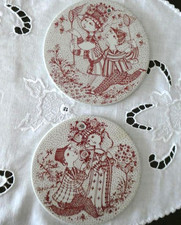 Rosenthal Björn Wiinblad 2 Teller Monats Wandteller Aug./Juni 15cm signiert Rot