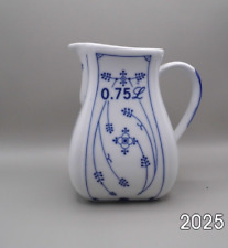 Porzellan Milchkrug 750 ml. Serie " Indisch Blau " ( Strohmuster ) Winterling