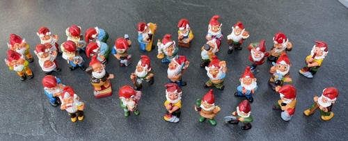Eier figuren zwerge - 32, Ü-eier