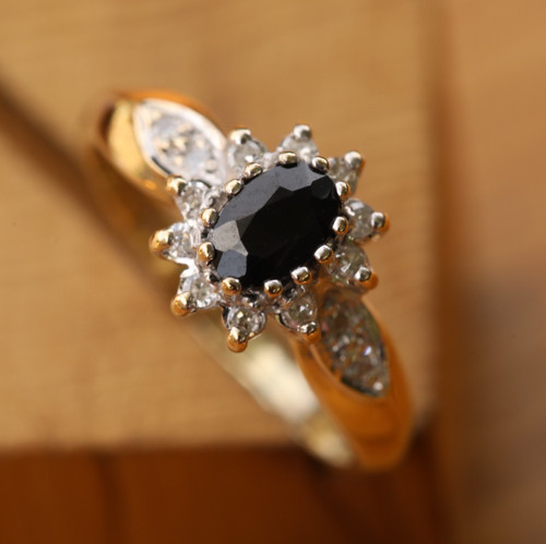 Massiver gelbgold ring - 9,
