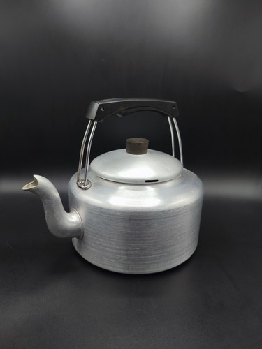 Alter wasserkocher aus - wasserkocher,