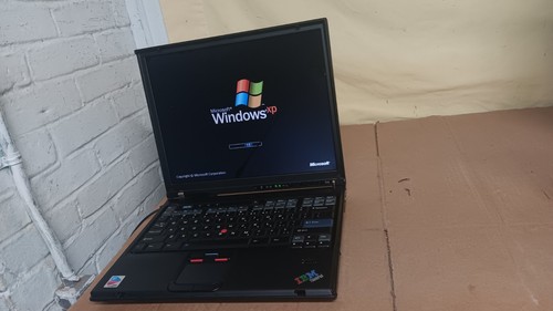 Ibm thinkpad t43 laptop intel - ibm,