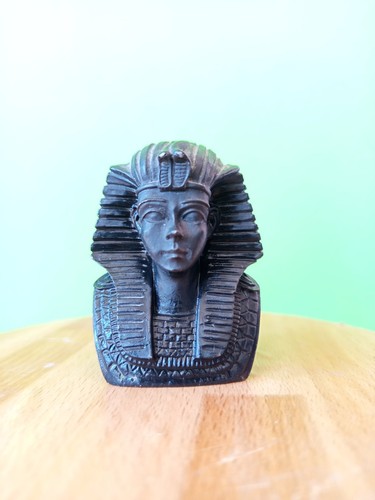 ägyptische pharao statue - ,