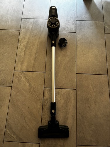 Aeg kabelloser stabstaubsauger - aeg,