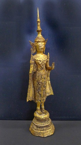 Thai buddha abhaya mudra - thai-buddha, abhaya-mudra