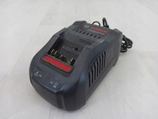 Bosch Professional GAL 1880 CV Akkuladegerät