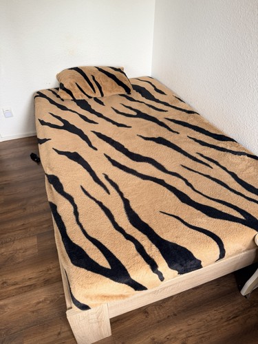 Bed with mattress also - with,