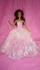 Barbie Teresa Puppen Kleid