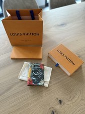 Louis Vuitton Reisepasshülle