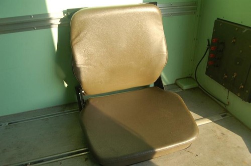 Bundeswehr shelter sitz - shelter,