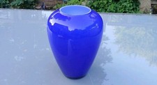 Kobald Blaue Vase mit weißem