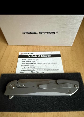 Real steel messer - real, titan