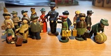 17 alte Holzfiguren ca. 65 Jahre alt DDR für Modelleisenbahn HO
