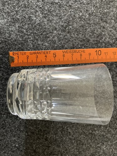 Neu eisch glas - neu!, 6