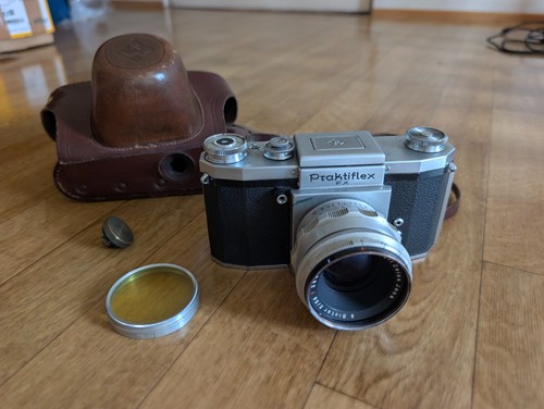 Praktiflex kamera carl - fx,