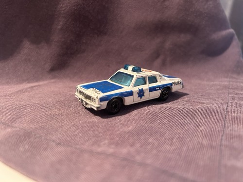 Matchbox plymouth gran - |,