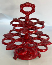 Eierhalter aus rotem Gusseisen