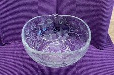 Kristallschale mit Geätzten Blumenmuster