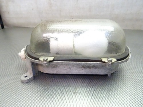Alte bunkerlampe - ,