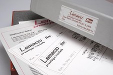 Vitrinenmodelle Lemaco Nm Zugset mit E-Lok Ge 4/4 + drei Personenwagen der RhB