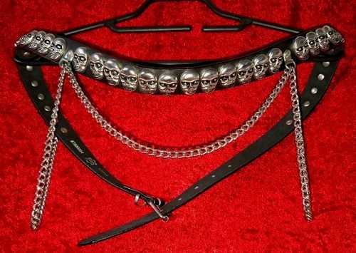Nietengürtel totenkopf nieten - totenkopf,