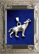 KETTENANHÄNGER heulender WOLF