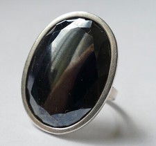 Ring großer geschliffener