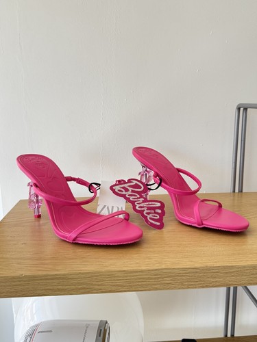 Zara barbie limited - barbie,